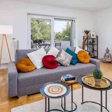 Luxus Neubau 65m² Wohnung: R 慕尼黑