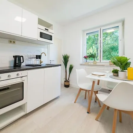 شقة Luxus Neubau 65m² Wohnung: R